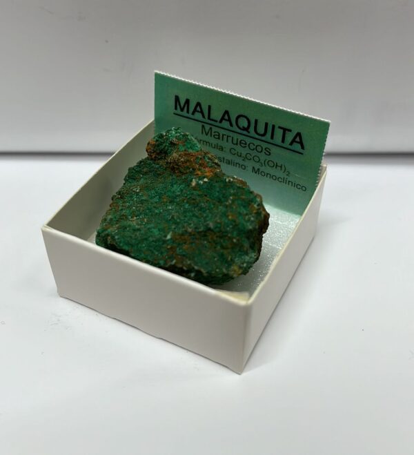 PIEDRA en bruto, natural MALAQUITA