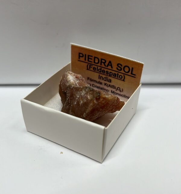 PIEDRA en bruto, natural PIEDRA SOL (Feldespato)